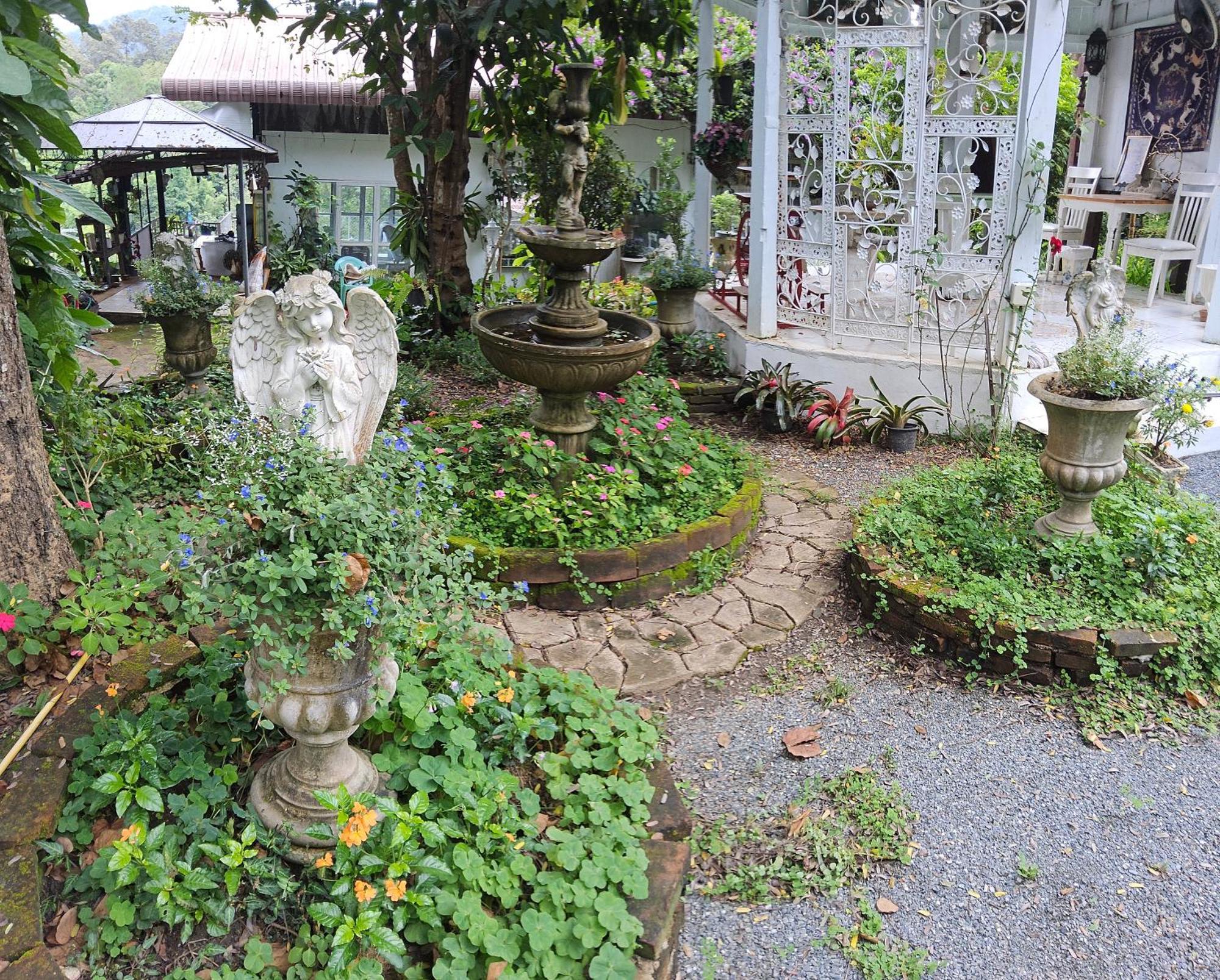 Balmy Hideout Cafe & Homestay Ban Huai Kaeo Exterior foto