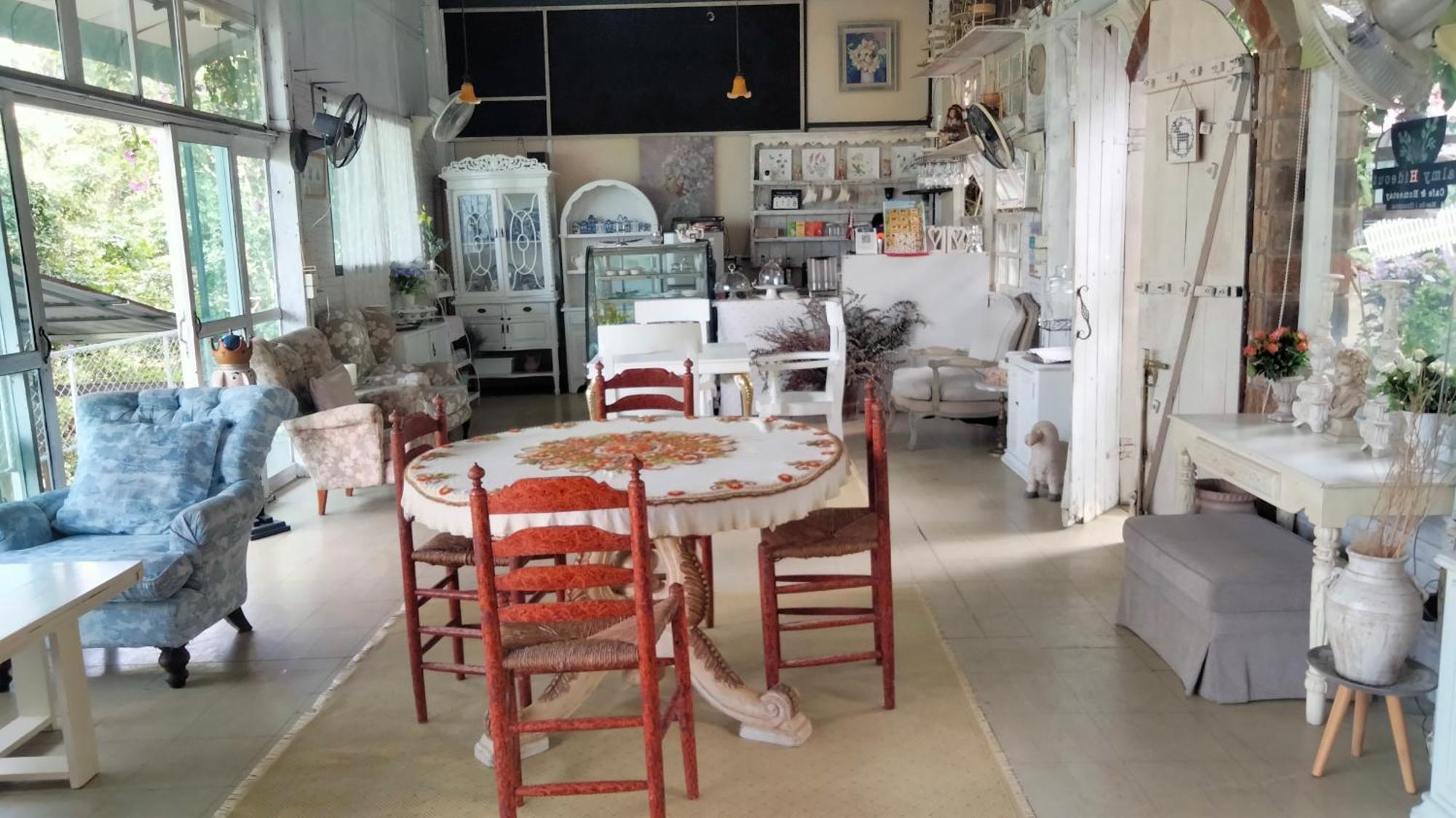 Balmy Hideout Cafe & Homestay Ban Huai Kaeo Exterior foto