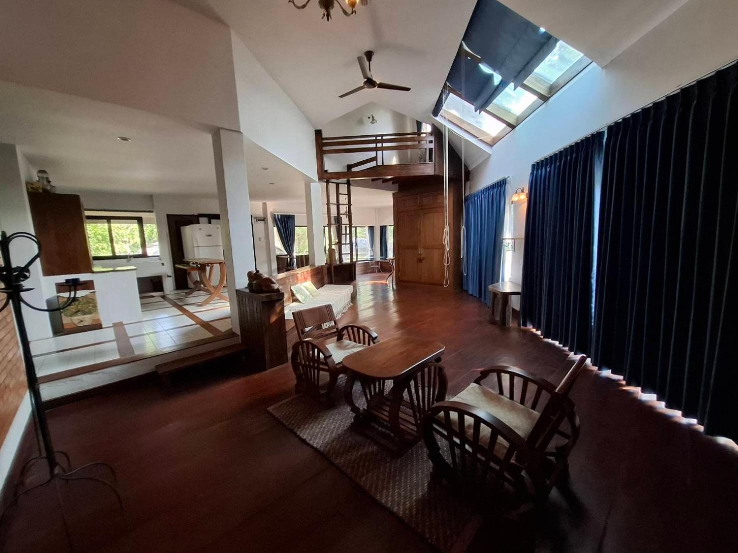 Balmy Hideout Cafe & Homestay Ban Huai Kaeo Exterior foto